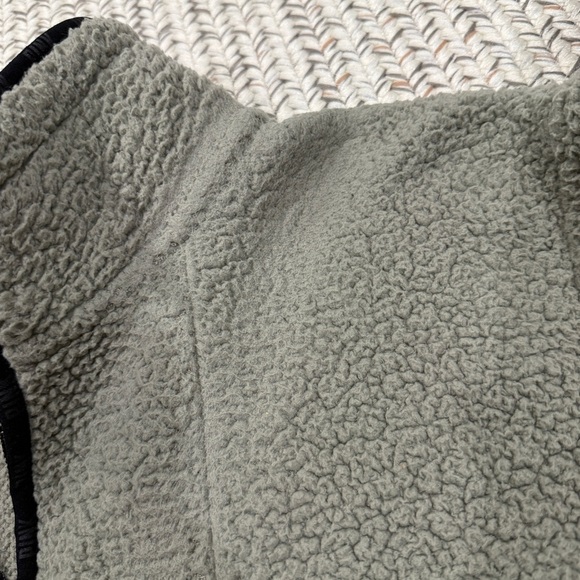 Victoria Secret PINK Green Sherpa 1/4 Zip Jacket - Picture 13 of 13